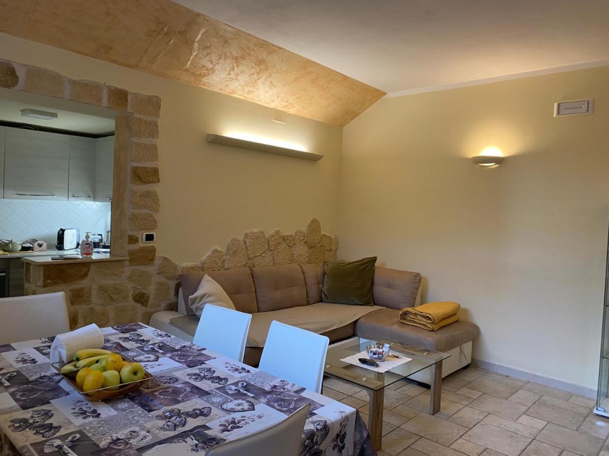 Br Apartment Bari Exterior photo