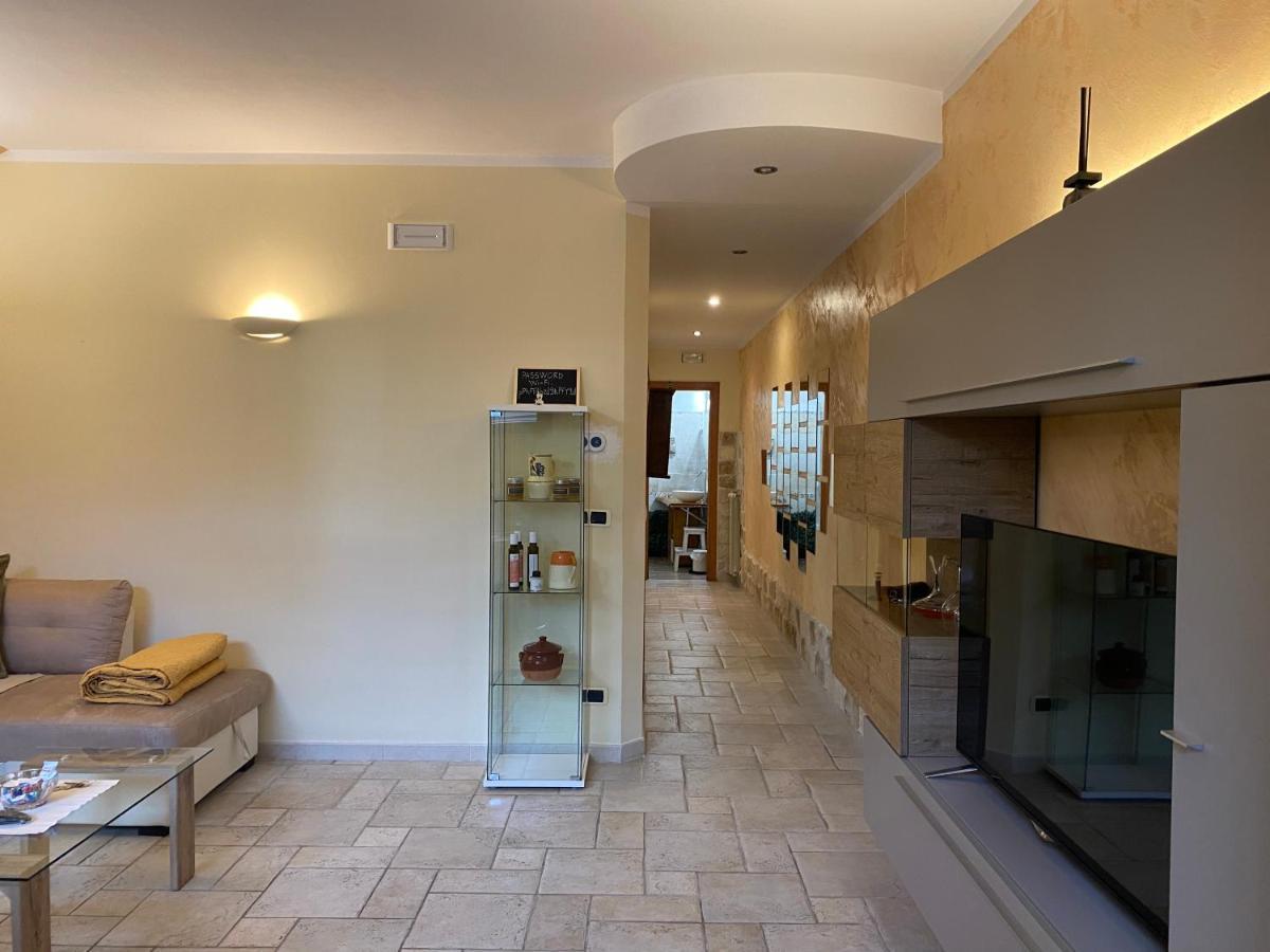 Br Apartment Bari Exterior photo